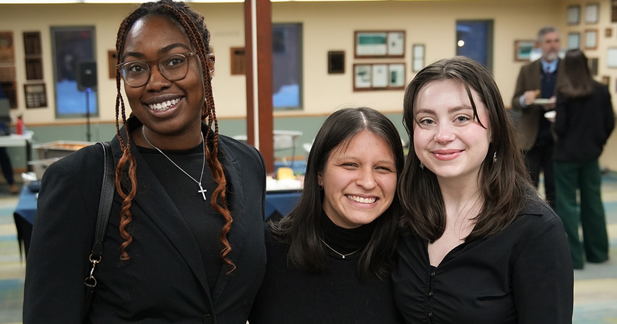 Vermont Law and Graduate School 1Ls, alumni, and other professionals joined us for Career Services' annual Mock Interview Day.